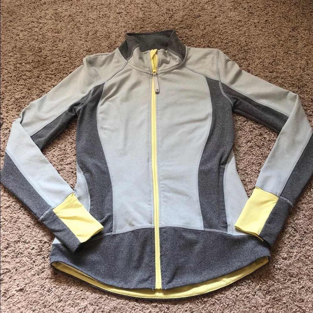 Athletic jacket